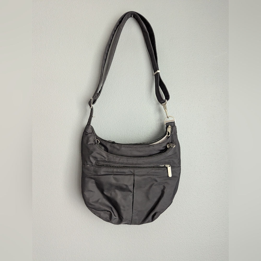 Magellan Outdoors Black Shoulder Crossbody Bag - 85